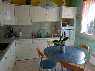 For sale Dreux 8 rooms 220 m2 Eure et loir (28100) photo 3