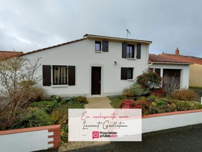 For sale Saint-laurent-sur-sevre 5 rooms 98 m2 Vendee (85290) photo 0