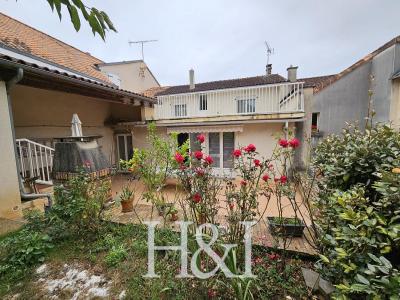 For sale Liguge 5 rooms 111 m2 Vienne (86240) photo 0