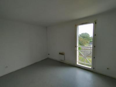 For sale Breteuil 3 rooms 70 m2 Oise (60120) photo 4