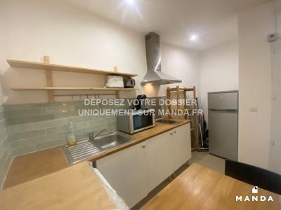 Louer Appartement Marseille-6eme-arrondissement 650 euros