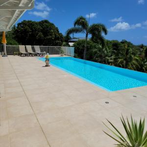 For sale Sainte-anne 7 rooms 250 m2 Guadeloupe (97180) photo 1