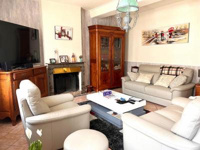 For sale Vendome 6 rooms 140 m2 Loir et cher (41100) photo 0