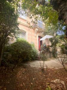 For sale Montpellier 12 rooms 300 m2 Herault (34000) photo 0