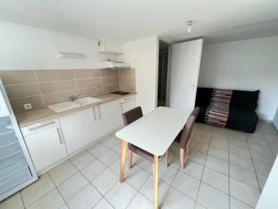 For rent Auch 1 room 17 m2 Gers (32000) photo 3