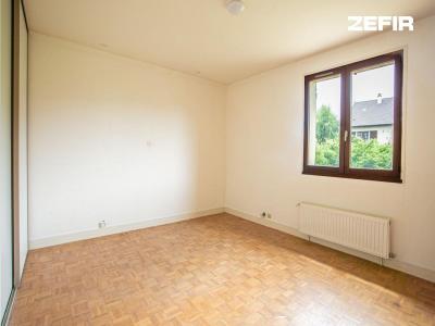 For sale Mennecy 11 rooms 230 m2 Essonne (91540) photo 4