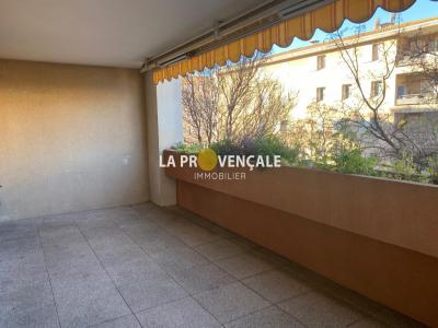 Acheter Appartement 100 m2 Aubagne