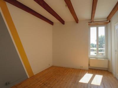 For sale Champdeniers-saint-denis 5 rooms 139 m2 Deux sevres (79220) photo 4