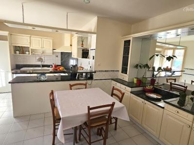 For sale Frontignan 5 rooms 165 m2 Herault (34110) photo 1