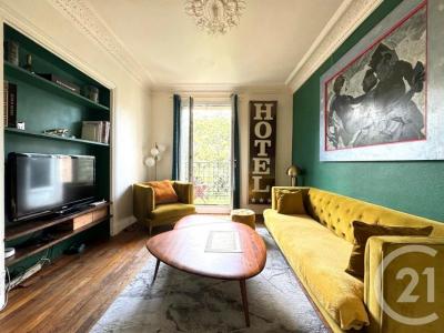 For sale Paris-18eme-arrondissement 3 rooms 54 m2 Paris (75018) photo 2