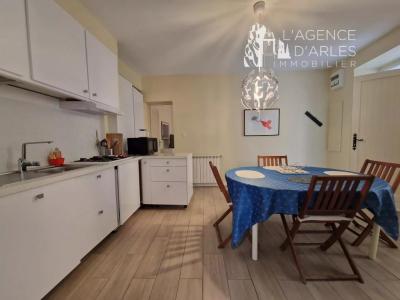 For sale Arles 3 rooms 43 m2 Bouches du Rhone (13200) photo 0