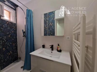 For sale Arles 3 rooms 43 m2 Bouches du Rhone (13200) photo 3