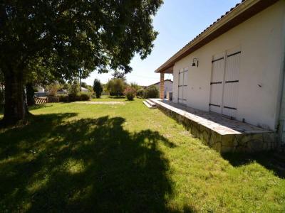 For sale Espiet 4 rooms 93 m2 Gironde (33420) photo 2