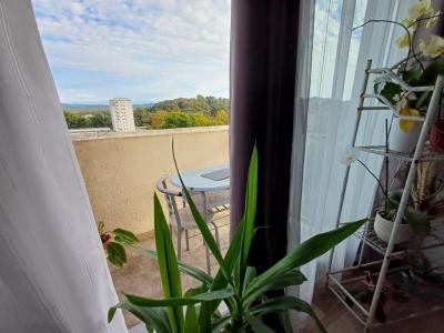 For sale Mourenx 3 rooms 58 m2 Pyrenees atlantiques (64150) photo 1