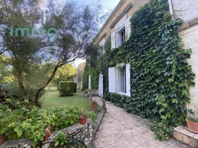 For sale Tonnay-charente 7 rooms 248 m2 Charente maritime (17430) photo 1