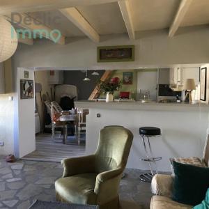 For sale Saint-georges-de-noisne 2 rooms 60 m2 Deux sevres (79400) photo 2