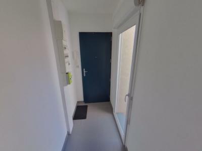 For rent Mulatiere 3 rooms 78 m2 Rhone (69350) photo 0