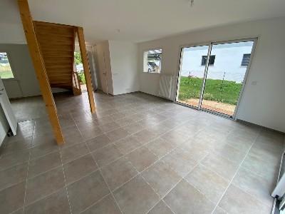 Louer Maison 107 m2 Armoy