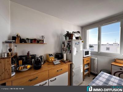 For sale PRES DARNES 4 rooms 74 m2 Herault (34000) photo 2