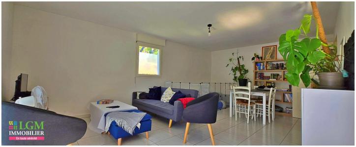 For sale Montpellier 3 rooms 69 m2 Herault (34090) photo 2