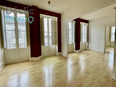 Acheter Appartement 84 m2 Rochefort