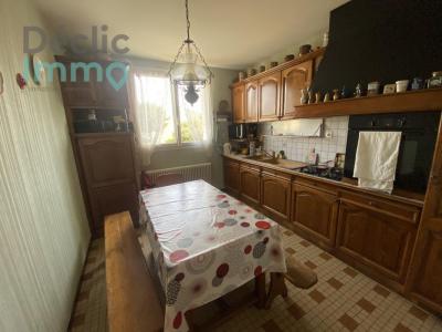 For sale Aiffres 7 rooms 147 m2 Deux sevres (79230) photo 2