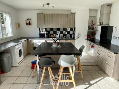 For sale Floirac 5 rooms 88 m2 Gironde (33270) photo 1