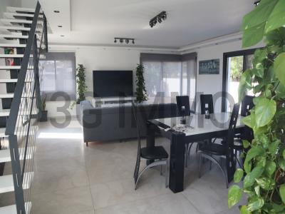 For sale Perpignan 5 rooms 142 m2 Pyrenees orientales (66000) photo 1