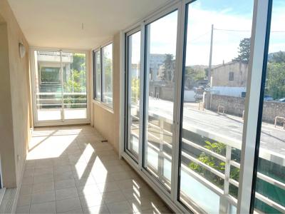 For sale Marseille-8eme-arrondissement 3 rooms 65 m2 Bouches du Rhone (13008) photo 2