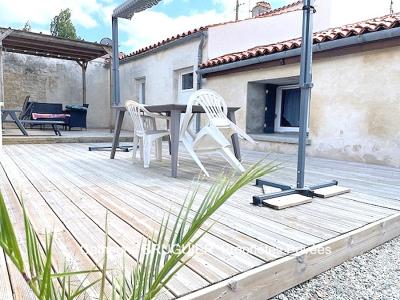 For sale Saint-jean-de-liversay 5 rooms 175 m2 Charente maritime (17170) photo 1