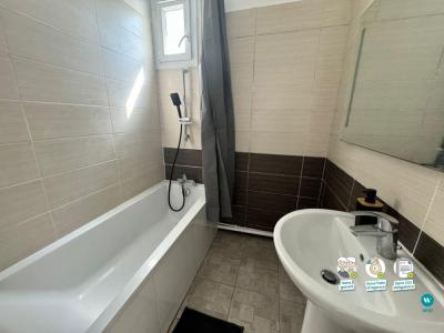 For rent Chilly-mazarin 6 rooms 88 m2 Essonne (91380) photo 4