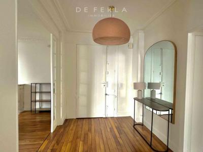 For rent Paris-7eme-arrondissement 5 rooms 115 m2 Paris (75007) photo 4