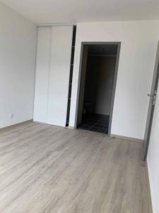 Annonce Location 3 pices Appartement Maillot 89