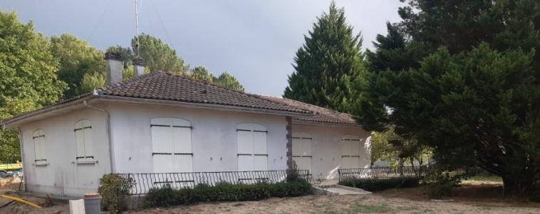 For sale Castelnau-de-medoc 4 rooms 125 m2 Gironde (33480) photo 0