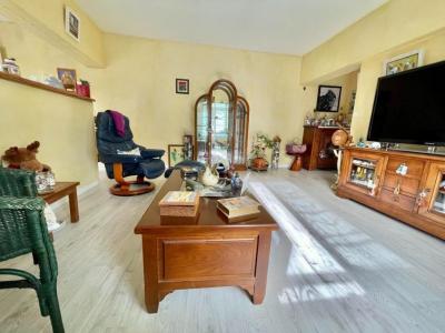 For sale Etampes 2 rooms 46 m2 Essonne (91150) photo 4