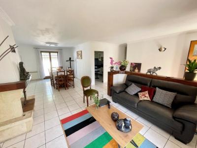 For sale Villenave-d'ornon 5 rooms 102 m2 Gironde (33140) photo 2