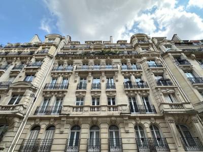 For rent Paris-17eme-arrondissement 3 rooms 54 m2 Paris (75017) photo 0