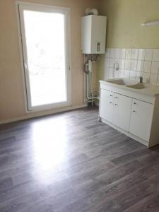 For rent Ars-sur-moselle 2 rooms 49 m2 Moselle (57130) photo 2