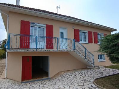 For sale Saint-seurin-sur-l'isle 6 rooms 95 m2 Gironde (33660) photo 0