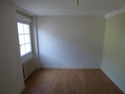 Louer Appartement Ivoy-le-pre 488 euros