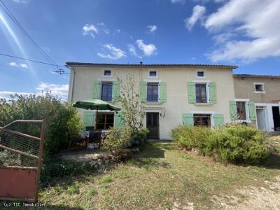 Annonce Vente 4 pices Maison Adjots 16