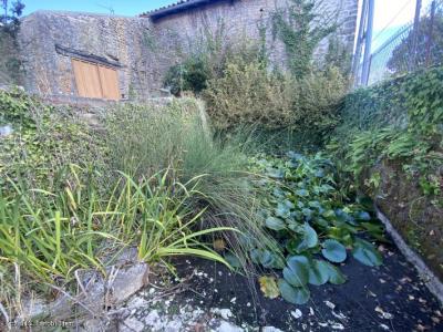 For sale Adjots VERTEUIL-SUR-CHARENTE 4 rooms 123 m2 Charente (16700) photo 3