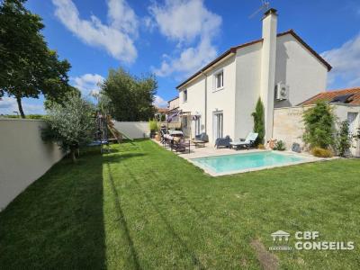 For sale Pont-du-chateau 5 rooms 125 m2 Puy de dome (63430) photo 3