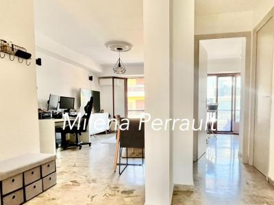 For sale Saint-laurent-du-var 3 rooms 63 m2 Alpes Maritimes (06700) photo 4