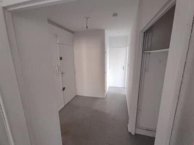 Acheter Appartement 65 m2 Salon-de-provence