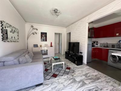 For sale Saint-laurent-du-var 1 room 29 m2 Alpes Maritimes (06700) photo 0