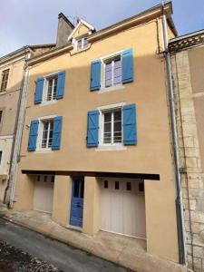 For sale Thiviers 6 rooms 160 m2 Dordogne (24800) photo 0