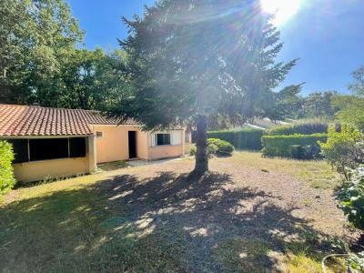 For sale Cestas 4 rooms 100 m2 Gironde (33610) photo 1