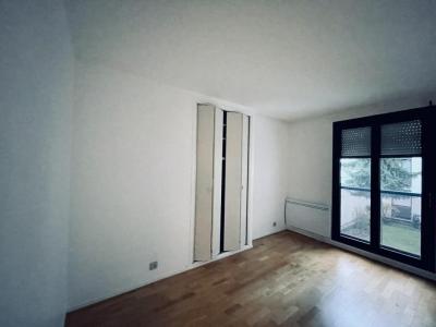 For rent Paris-17eme-arrondissement 5 rooms 104 m2 Paris (75017) photo 4