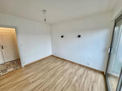 For sale Boulogne-sur-mer 2 rooms 41 m2 Pas de calais (62200) photo 4